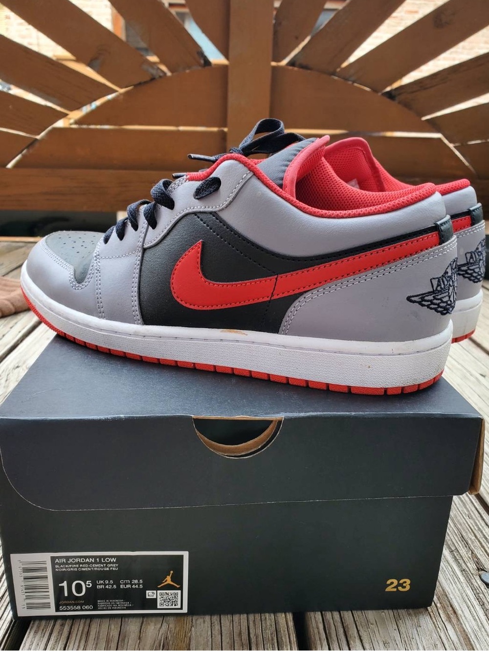Nike Air Jordan 1 Low “cement fire red”